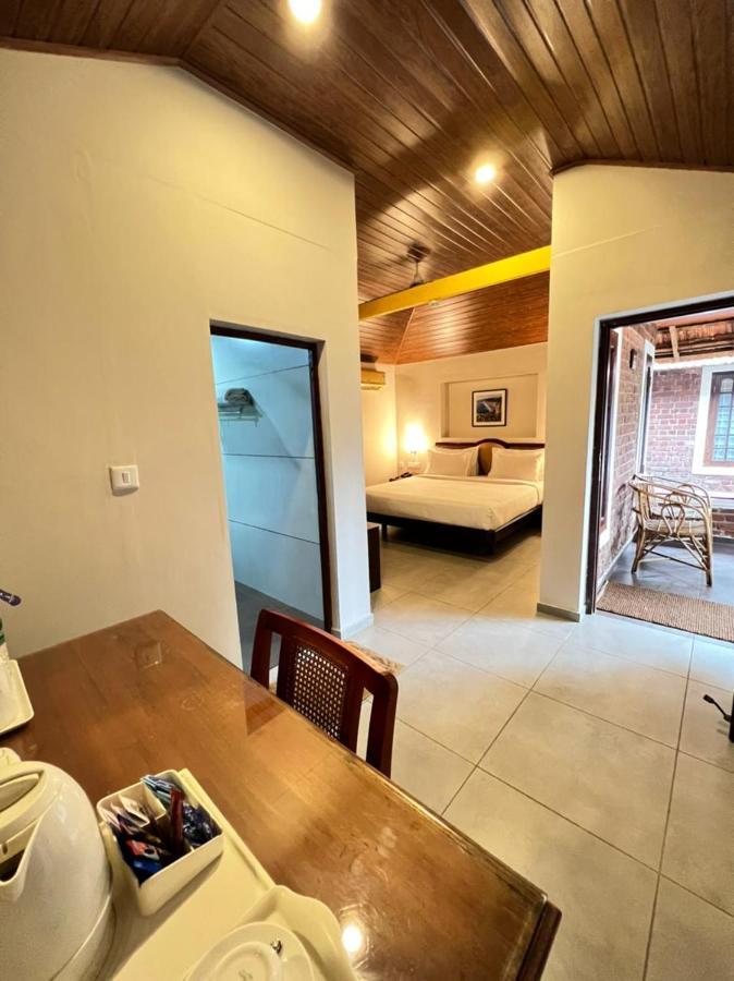 Abad Harmonia Ayurvedic Beach Resort Kovalam Exterior photo