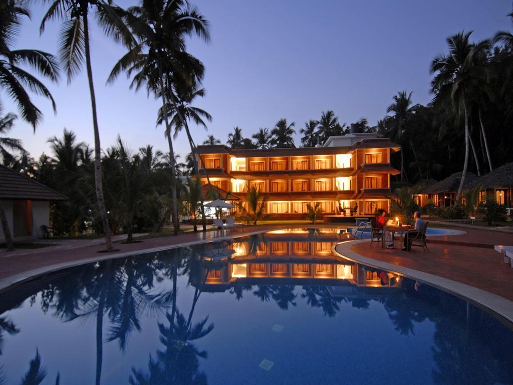 Abad Harmonia Ayurvedic Beach Resort Kovalam Exterior photo